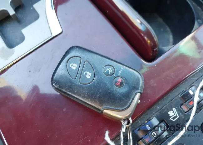 JTHCE1KS9B0028366: 44132413