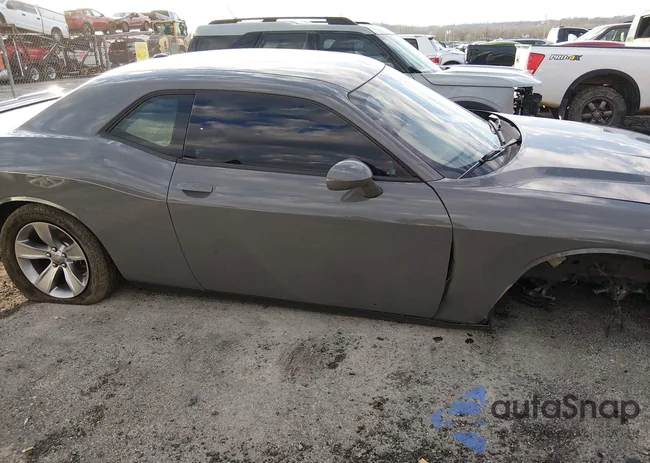 2C3CDZAG2KH668712: 44132425