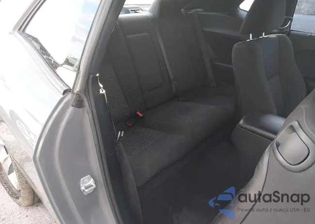 2C3CDZAG2KH668712: 44132425