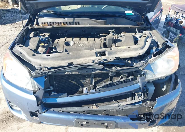 JTMZF33V69D006034: 44132467