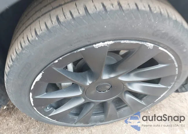 5YJYGDEE2MF078989: 44133485