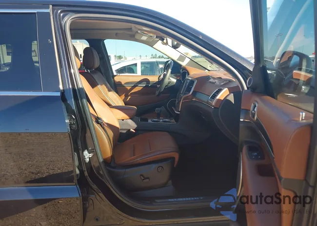 1C4RJEJG1FC727927: 44133526