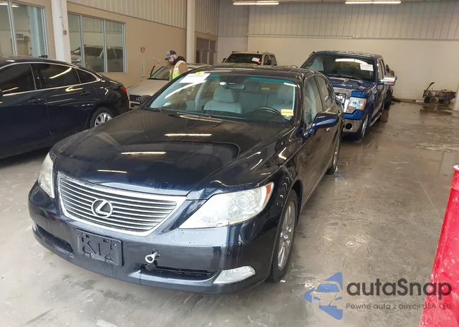 JTHCL46F295002774: 44133547