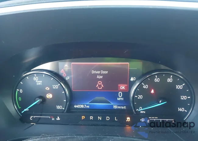 1FMCU9BZ9NUB06881: 44133576