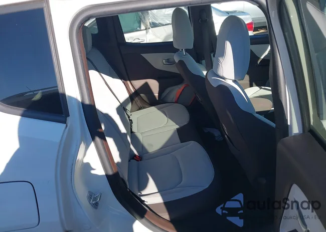 ZACCJBBT0FPB76062: 44133685