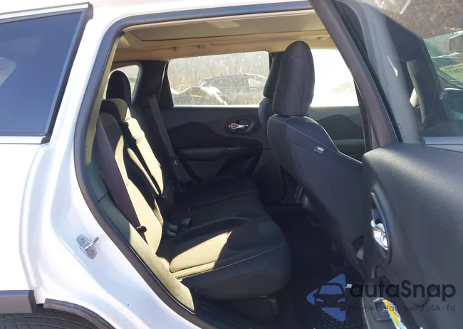 1C4PJMCB7FW504535: 44133703