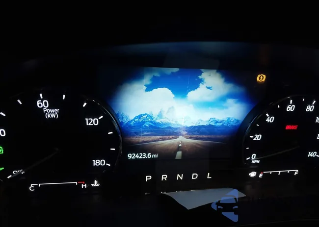 1FMCU9BZ3MUA82558: 44133724