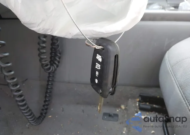 KMHLL4DG5RU744729: 44133731