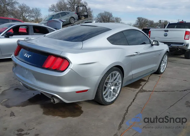 1FA6P8CF8G5336261: 44133749