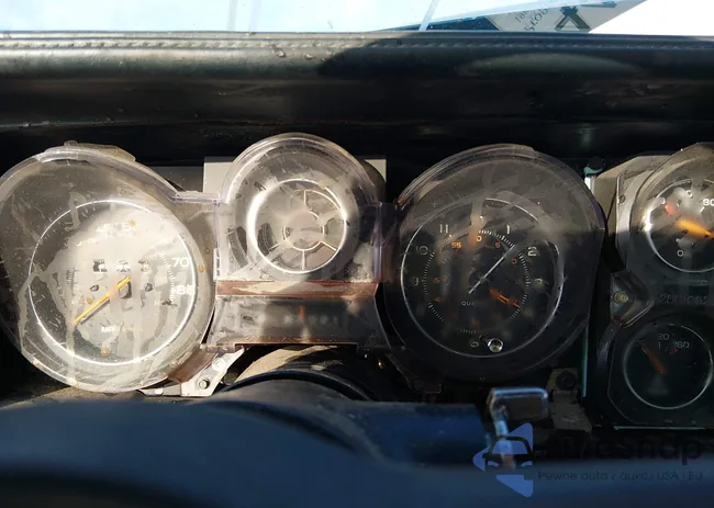 1G2AJ37AXBP540598: 44133814