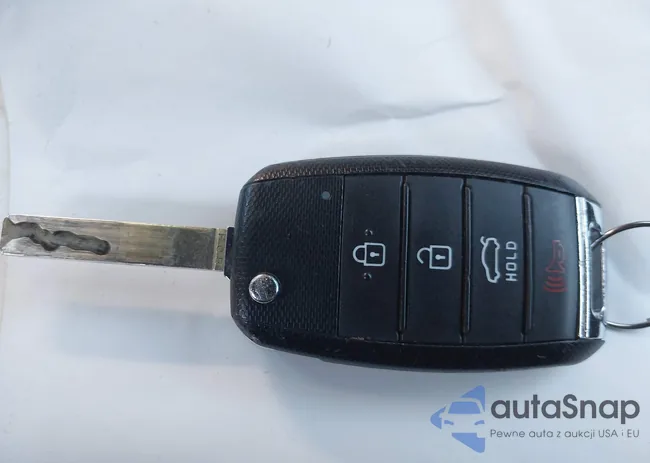 3KPA24AD9ME408713: 44133918