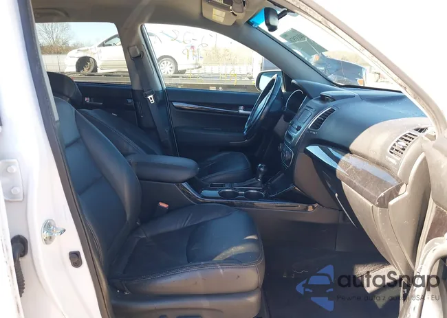 5XYKUDA74FG653403: 44133976