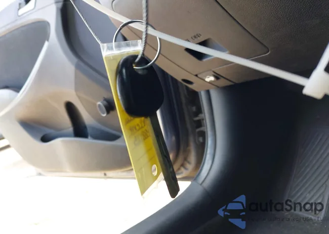 KMHCT5AE2GU267828: 44134025