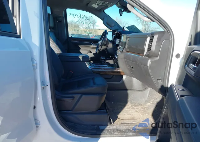 3GTUUCEDXSG196692: 44133071