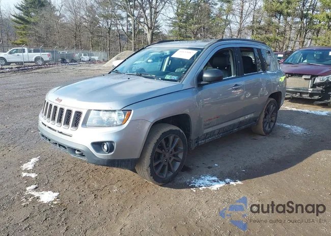 1C4NJDBB8GD737183: 44133087