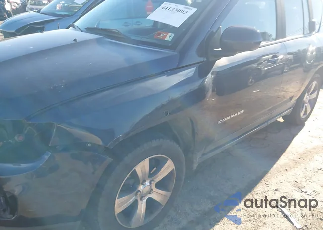 1C4NJCEA3GD716254: 44133092