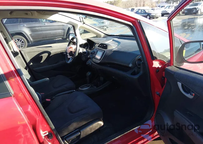 JHMGE8H61DC017027: 44133182