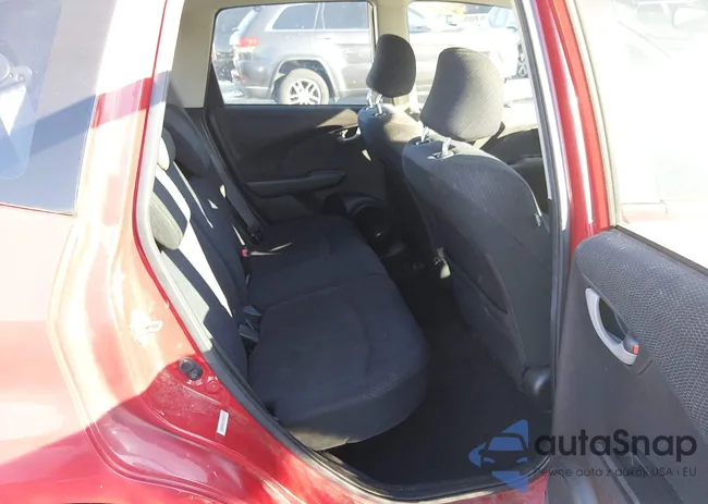 JHMGE8H61DC017027: 44133182