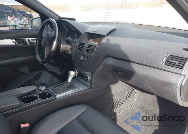 WDDGF5EB1AF425669: 44133231