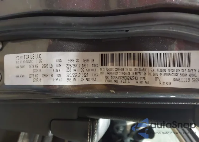 1C4PJMCS5GW242743: 44133279