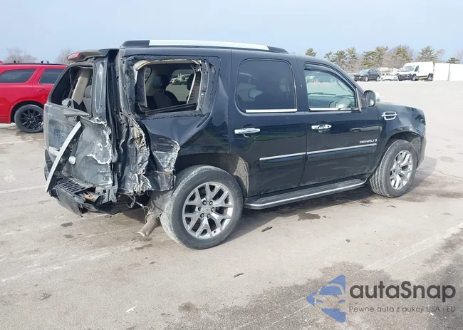 1GKFK63818J128525: 44133287