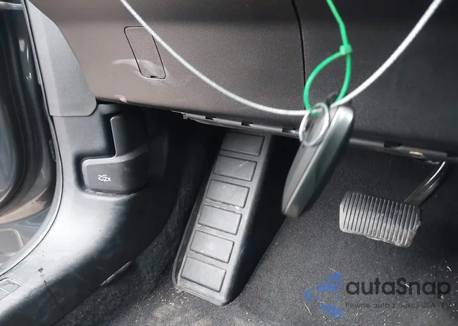 1FMCU0GN4RUA52977: 44133296