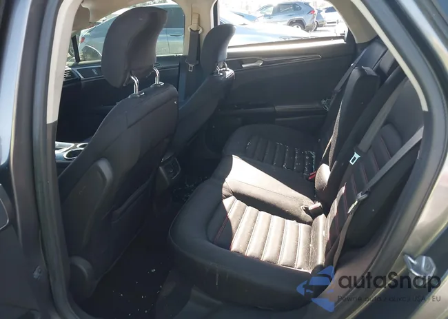 3FA6P0HD0ER103414: 44133314