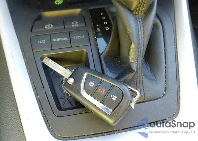 2T3H1RFV4MC117381: 44133324