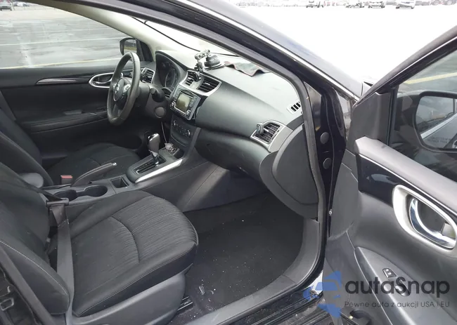 3N1AB7AP5HL696214: 44133373