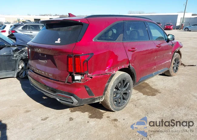 5XYRK4LF8NG128321: 44133456