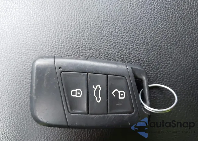 1V2KR2CA6JC569870: 44134564