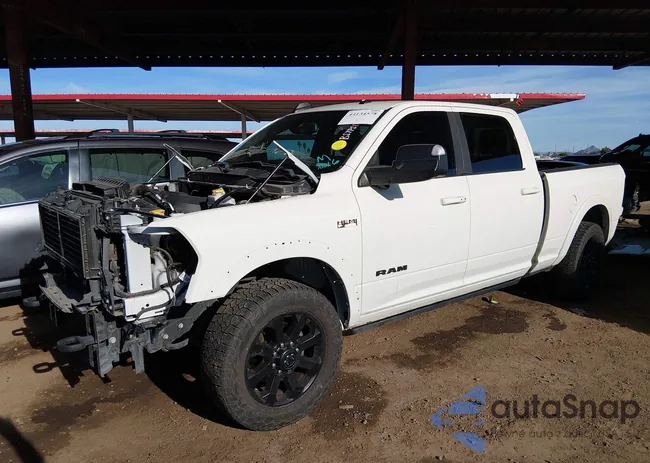 3C6UR4FJ4MG642826: 44134578