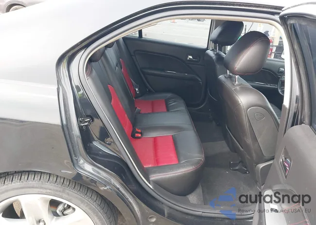 3FAHP0KC1AR226903: 44134600