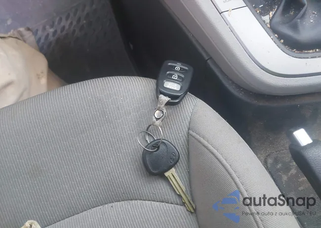 5NPD84LF4HH161483: 44134660