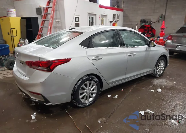 3KPC24A64LE107405: 44134772