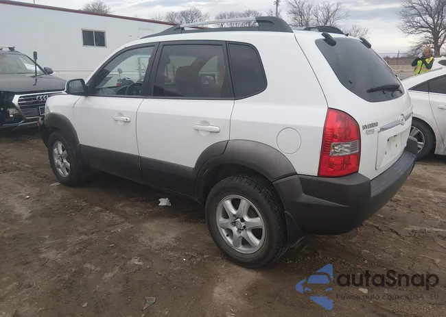 KM8JN72D65U068880: 44134819