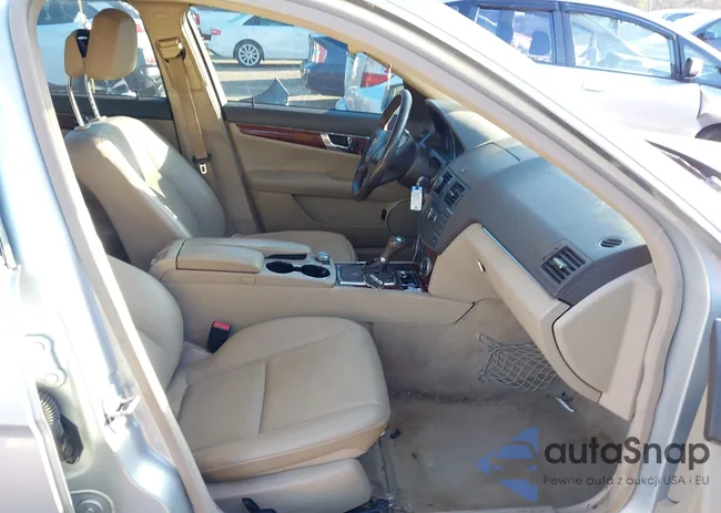 WDDGF8BB6AF408694: 44134821