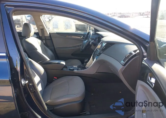 5NPEC4AB8EH927875: 44134840