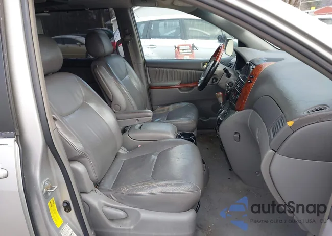 5TDBA22CX4S024303: 44134881