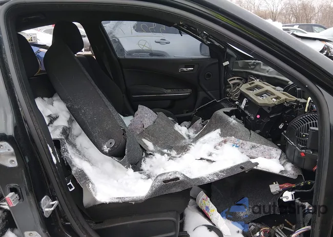 2C3CDXCT3DH582973: 44134882