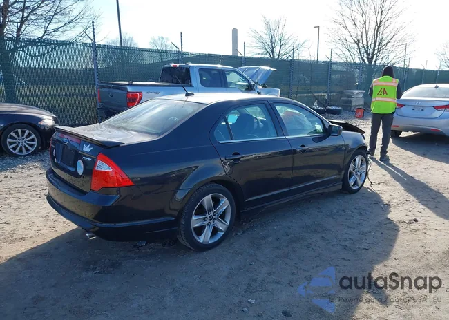 3FAHP0KC8AR169163: 44135000