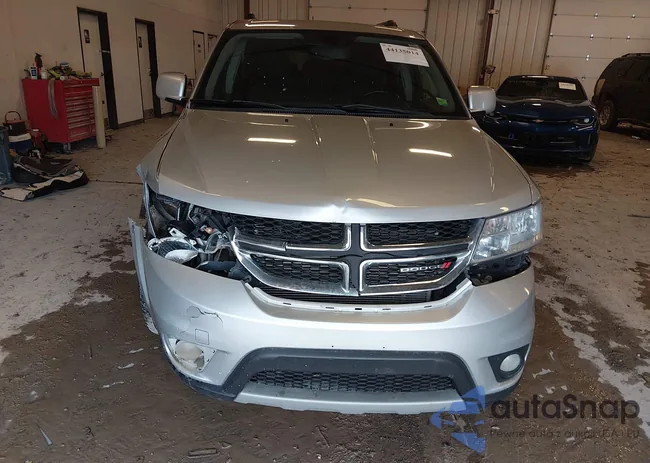 3C4PDCCGXDT718838: 44135014