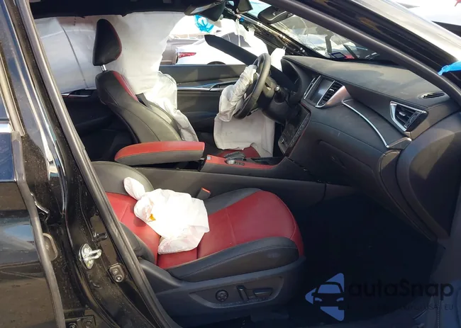 3PCAJ5LR2RF103444: 44135041