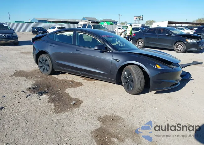 5YJ3E1EA9SF999549: 44135061