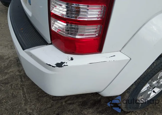 1C4PJMAK6CW177494: 44134073