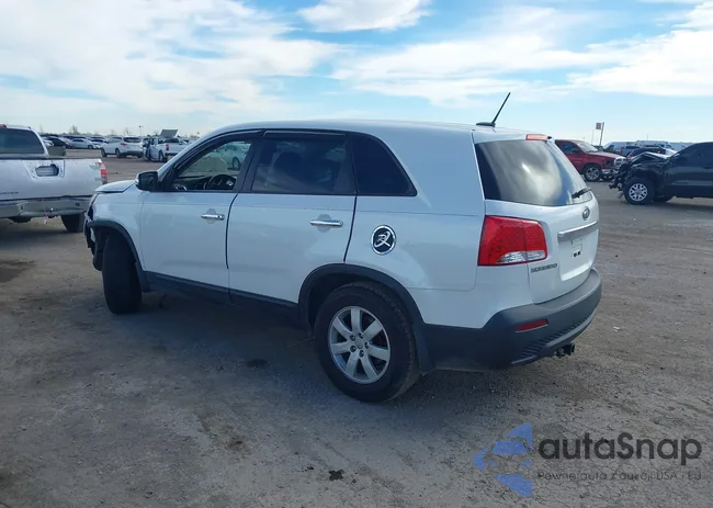 5XYKT3A10CG270028: 44134081