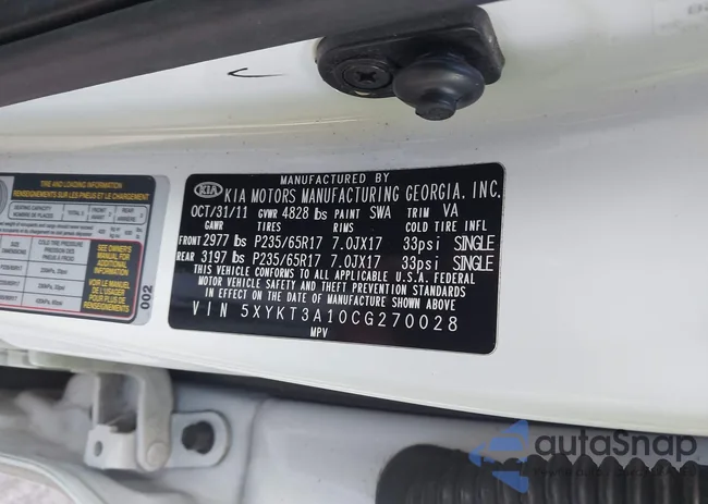 5XYKT3A10CG270028: 44134081