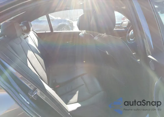 WBA3D5C59EKX98786: 44134083