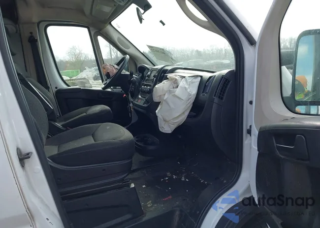 3C6TRVAG6KE561123: 44134122