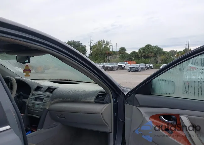 4T4BF3EK0BR197378: 44134199